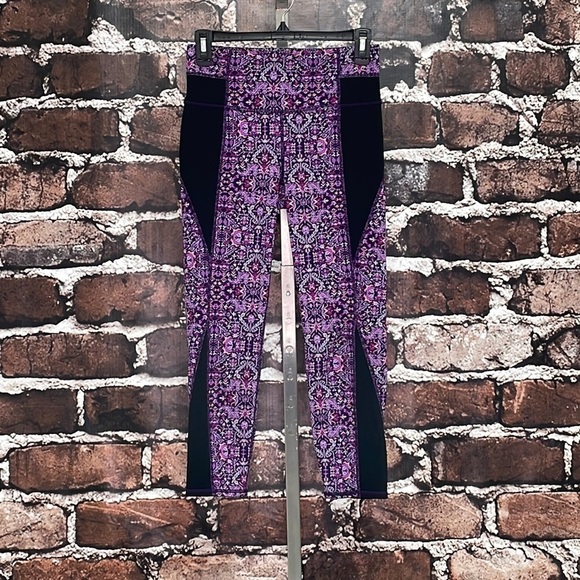 Athleta Leggings Crops Purple Floral Athleisure Activewear Size Small Tall - Picture 3 of 12